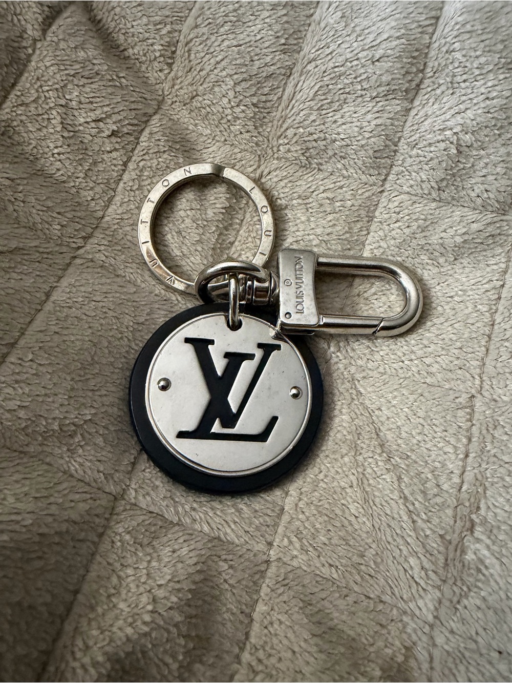 Louis Vuitton Black & Silver LV Round Key Holder Charm